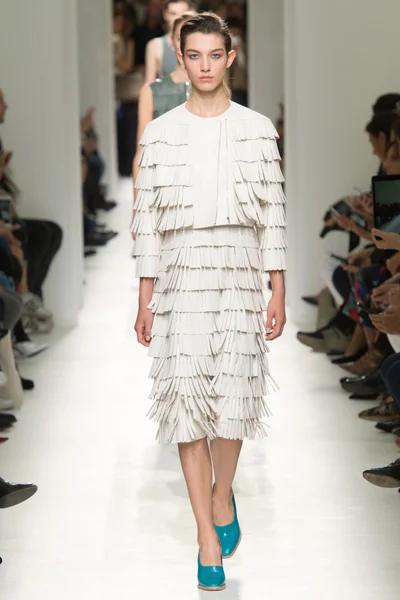 Look 40